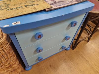CHILDRENS DRAWER CHEST
