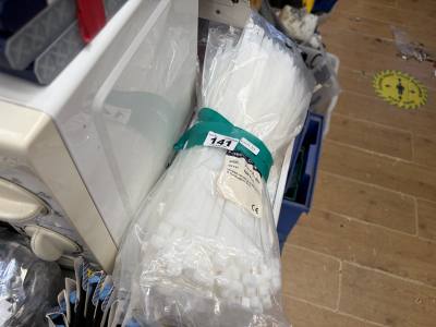 BUNDLE OF CABLE TIES