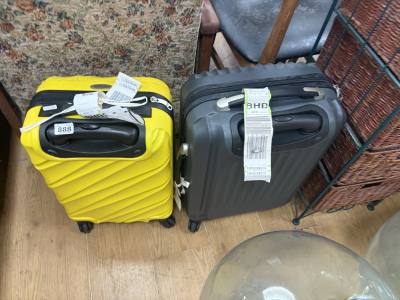 2 X TRAVEL CASES