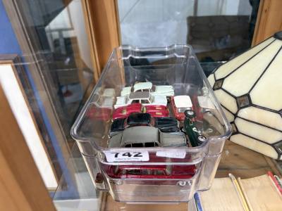 BOX OF COLLECTORS CARS