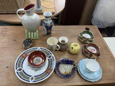 TABLE LOT OF CHINA