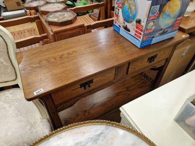 OAK HALL TABLE