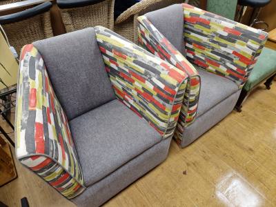 2 X ARM CHAIRS