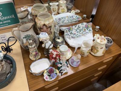 TABLE LOT OF CHINA