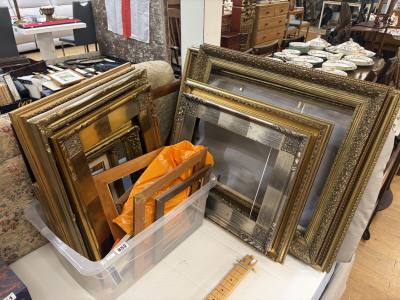 LOT OF GILT FRAMES