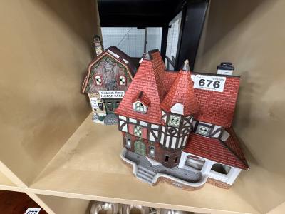 2 X CHRISTMAS HOUSES