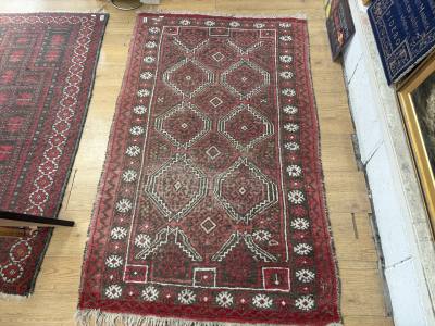 SMALL PATTERN RUG