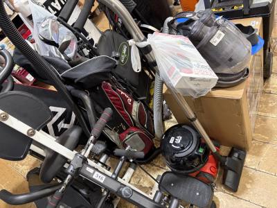 HENRY VACUUM + ACCESSORIES
