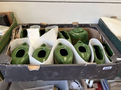 BOX OF ADVERTISING JUGS (WADE)
