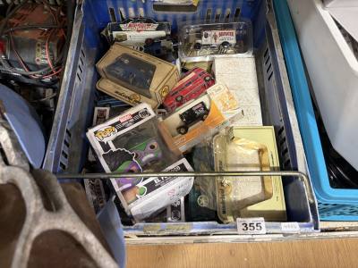 BOX LOT VEHICLES