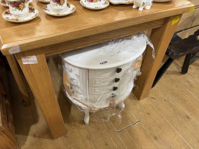 DECORATIVE SIDE CABINET