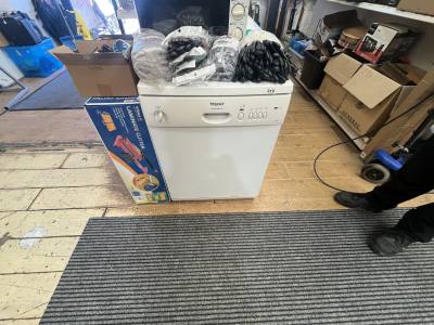 HOTPOINT DISHWASHER