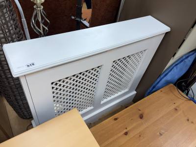 RADIATOR COVER