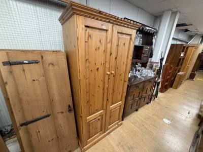 PINE WARDROBE