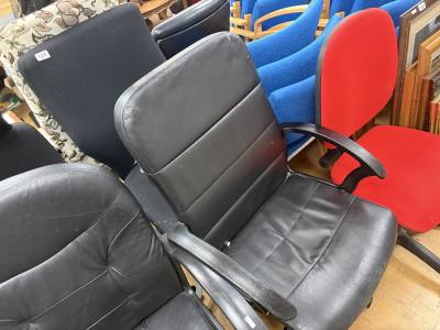 3 X SWIVEL OFFICE CHAIRS