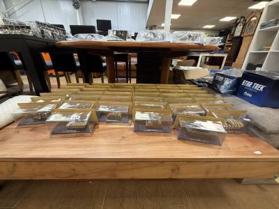 LARGE COLLECTION OF NEW MILITARY MODELS