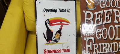 GUINESS SIGN