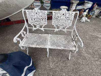 METAL GARDEN BENCH