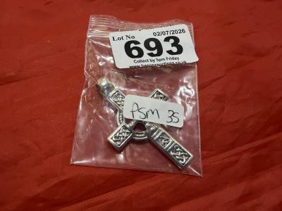 NEW SILVER CROSS PENDANT (13.3G)