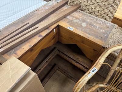 PINE MOUNTED CORNER SHELF