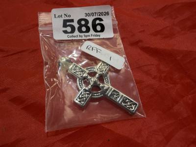 NEW SILVER CROSS PENDANT