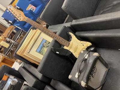 ENCORE ELECTRIC GUITAR + AMP
