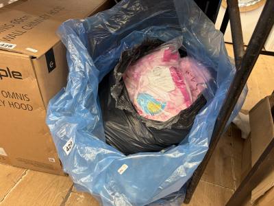 LOT OF BABY BLANKETS (NEW)