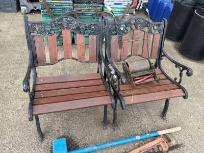 2 X GARDEN CHAIRS