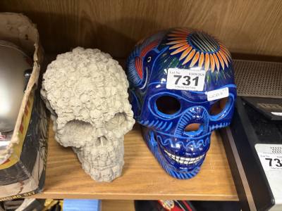 2 X SKULL BUSTS
