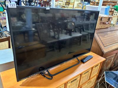 TECHNIKA 40" LED TV