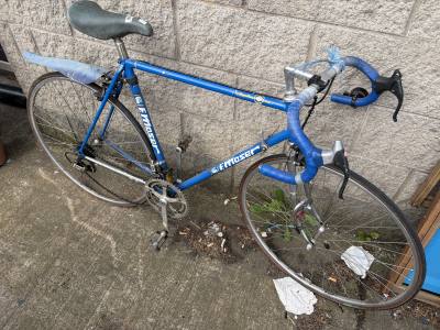 RACING BIKE