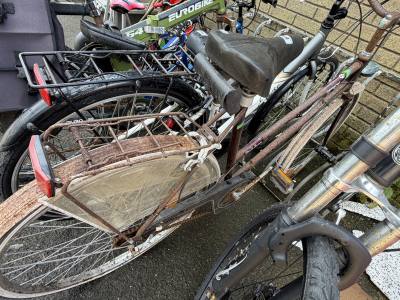 VINTAGE SPRITE BIKE