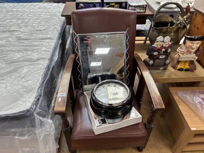 RECLINING CHAIR