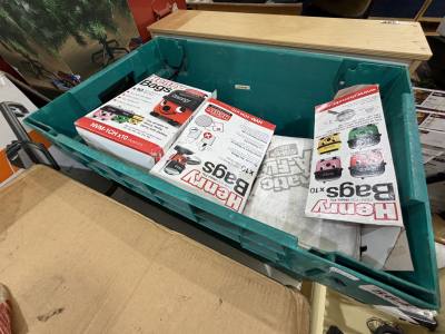 BOX OF HENRY VACUUM BAGS