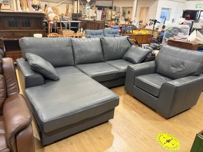 LEATHER CORNER GROUP