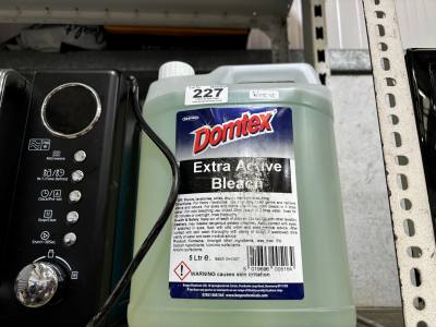 BOTTLE OF BLEACH + PINE