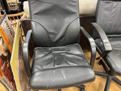 LEATHER OFFICE CHAIR