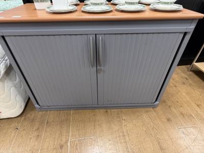 ROLL DOOR OFFICE SIDE CABINET