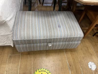 STORAGE FOOTSTOOL