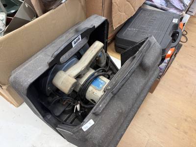 CASED CIRCULAR SAW