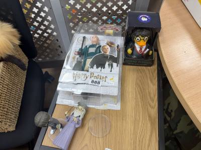 LOT OF HARRY POTTER ITEMS