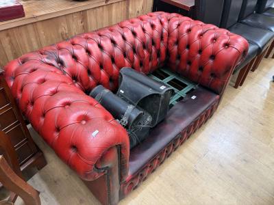 RED CHESTERFIELD 2 SEATER (NEEDS CUSHIONS)