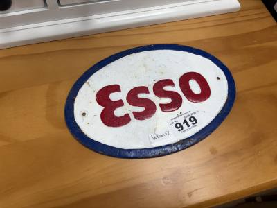 ESSO CAST SIGN