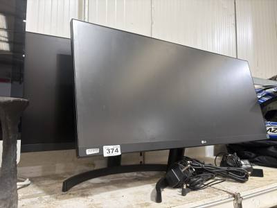 2 X CURVED LG MONITORS
