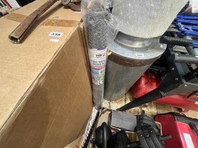 ROLL OF WIRE FENCING