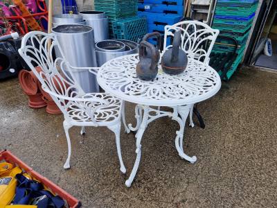 METAL GARDEN TABLE + 2 X CHAIRS