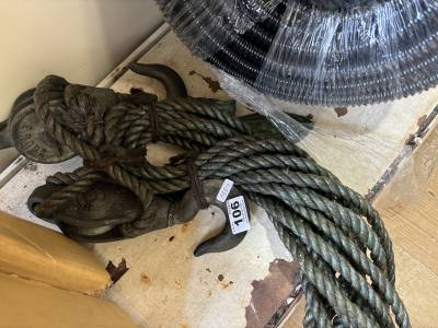 PULLEY BLOCK + 4 INCH ROPE