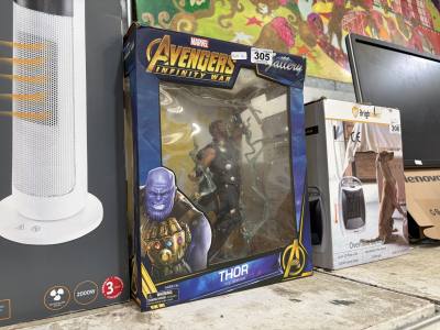 AVENGERS THOR FIGURE