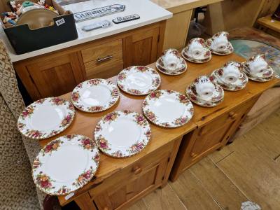 ROYAL ALBERT COUNTRY ROSE