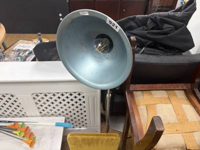 VINTAGE INDUSTRIAL FLOOR LAMP